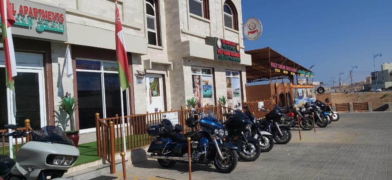 Sur Bandar Al Ayjah Hotel Apartments Exteriér fotografie