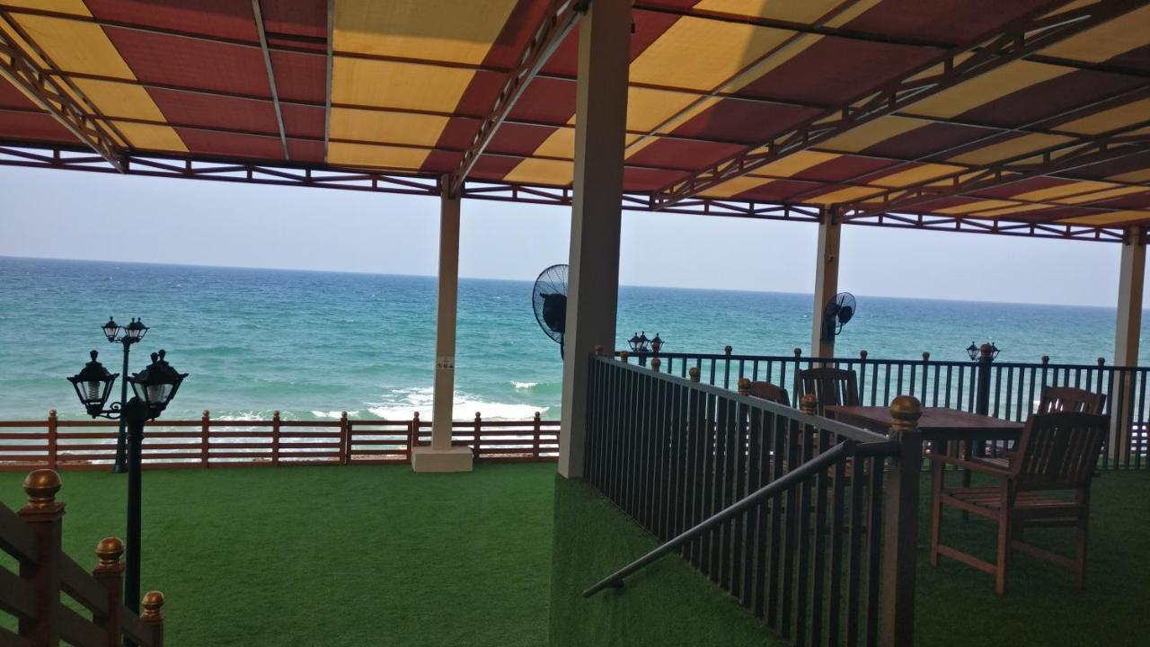 Sur Bandar Al Ayjah Hotel Apartments Exteriér fotografie