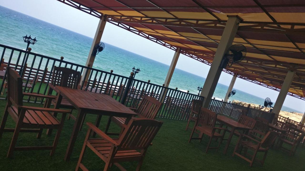 Sur Bandar Al Ayjah Hotel Apartments Exteriér fotografie