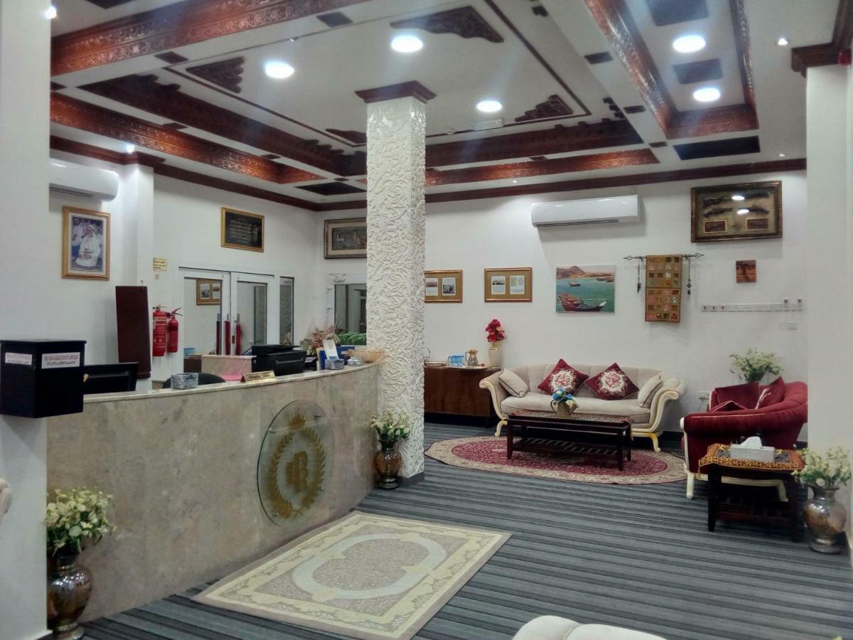Sur Bandar Al Ayjah Hotel Apartments Exteriér fotografie